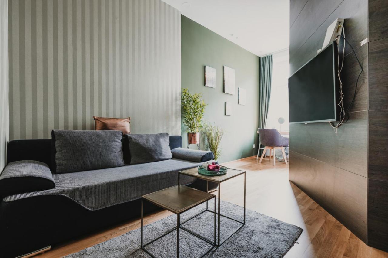 Zeus Design Apartments Lovely Home فيينا المظهر الخارجي الصورة